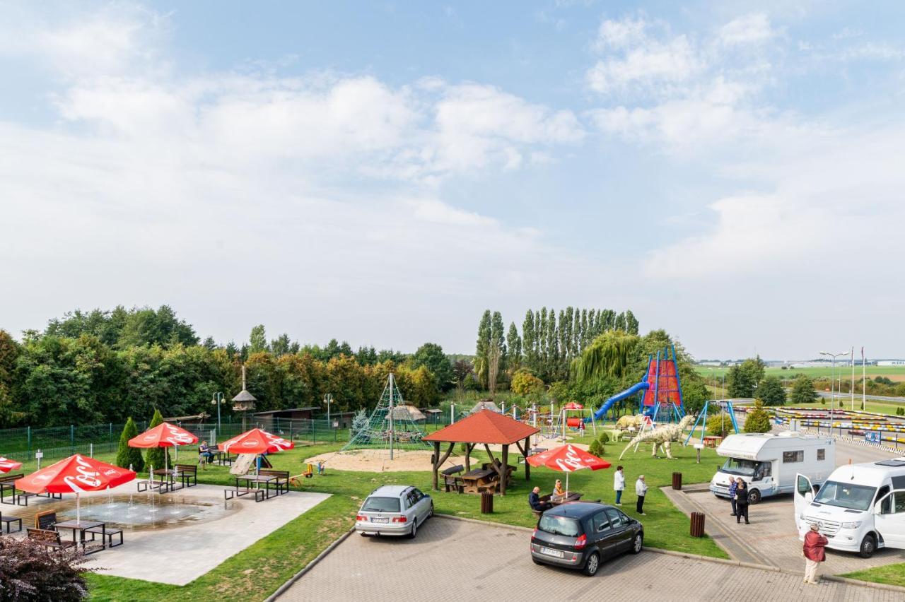 Hotel Odejewscy Chojnice Dış mekan fotoğraf