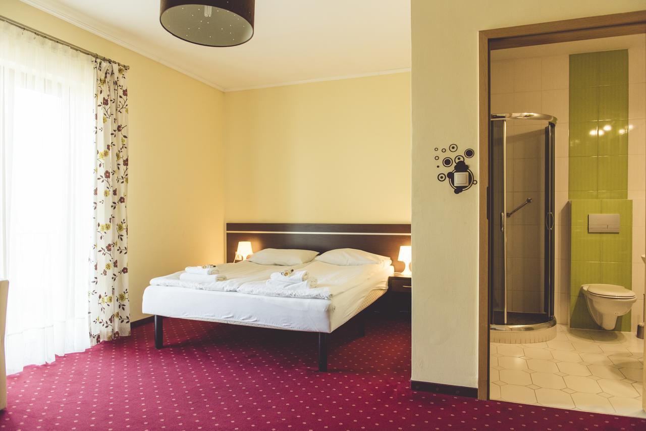 Hotel Odejewscy Chojnice Dış mekan fotoğraf